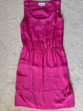 Danny & Nicole Fuchsia Tiered Midi Dress